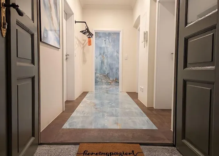 Royal 1 - Terrasse Nahe Zeisigwald